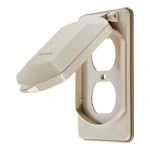 WF9404F 防滴ダブルコンセントプレート